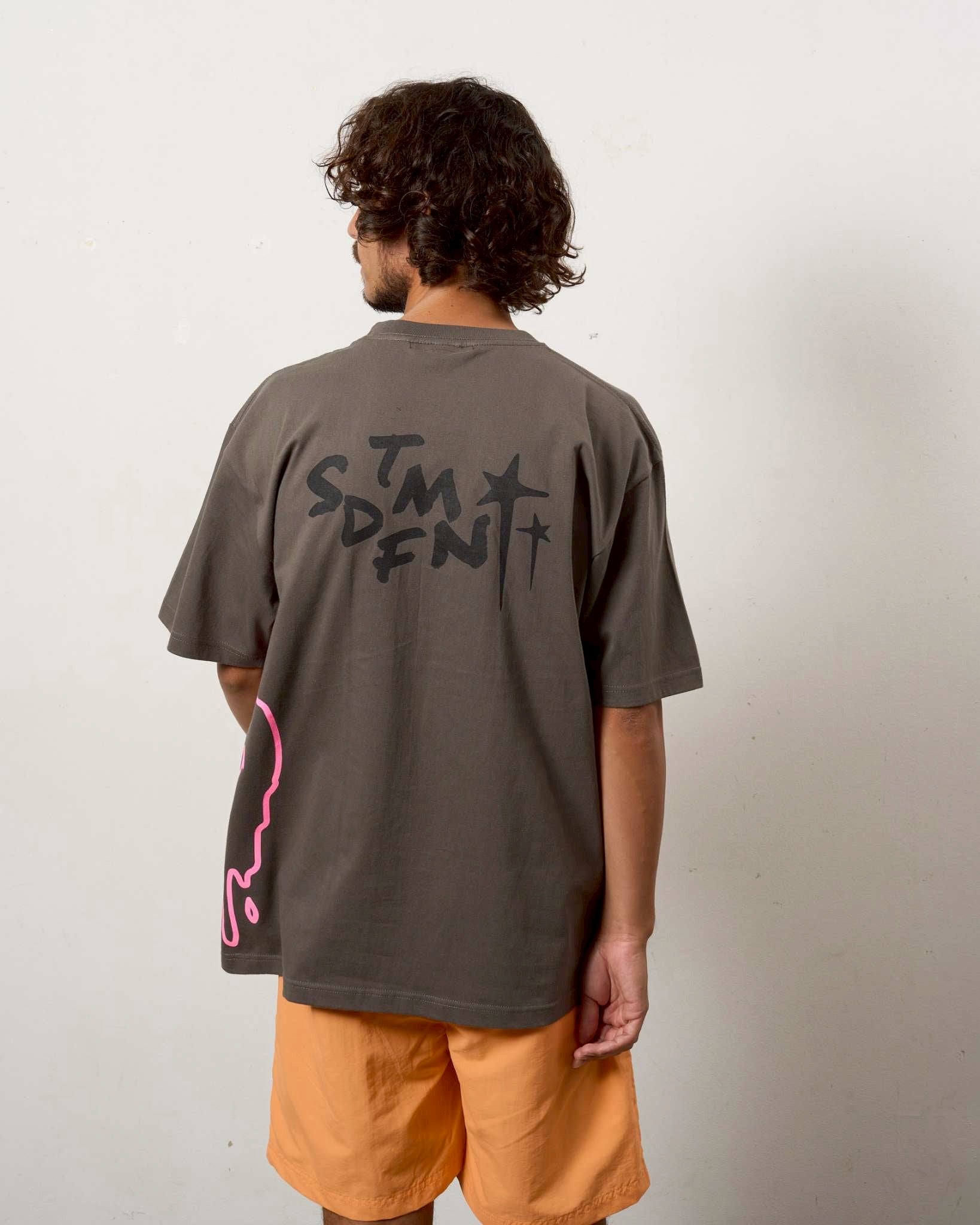 STUDMUFFIN コットン天竺クレジットシークイン＆ドリップスマイルSSシャツ